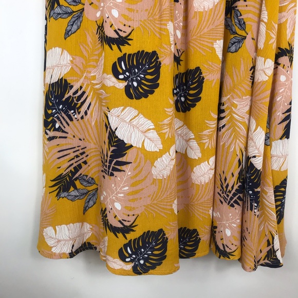 Tropical floral Print Sleeveless Dress Plus Size - Picture 7 of 8